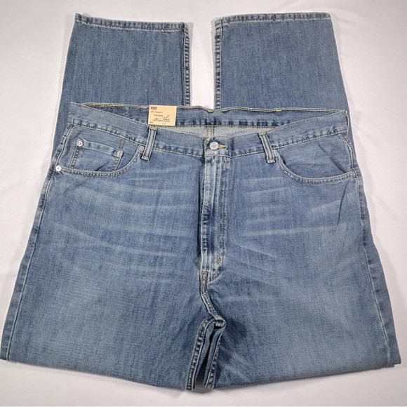 NWT Levi’s 550 Relaxed Fit Jeans Size 42 X 32 - Picture 6 of 11
